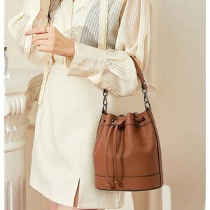 Tanned Leather Balloon Bag – Retro Mini for Main Characters